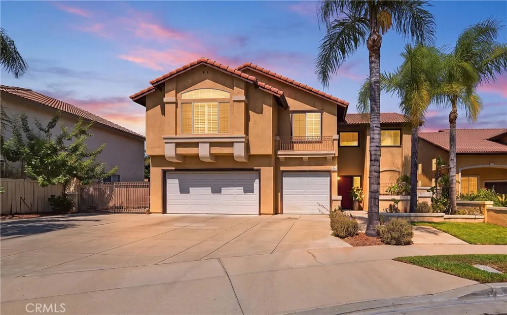 987 Chinotto Corona, CA 92881