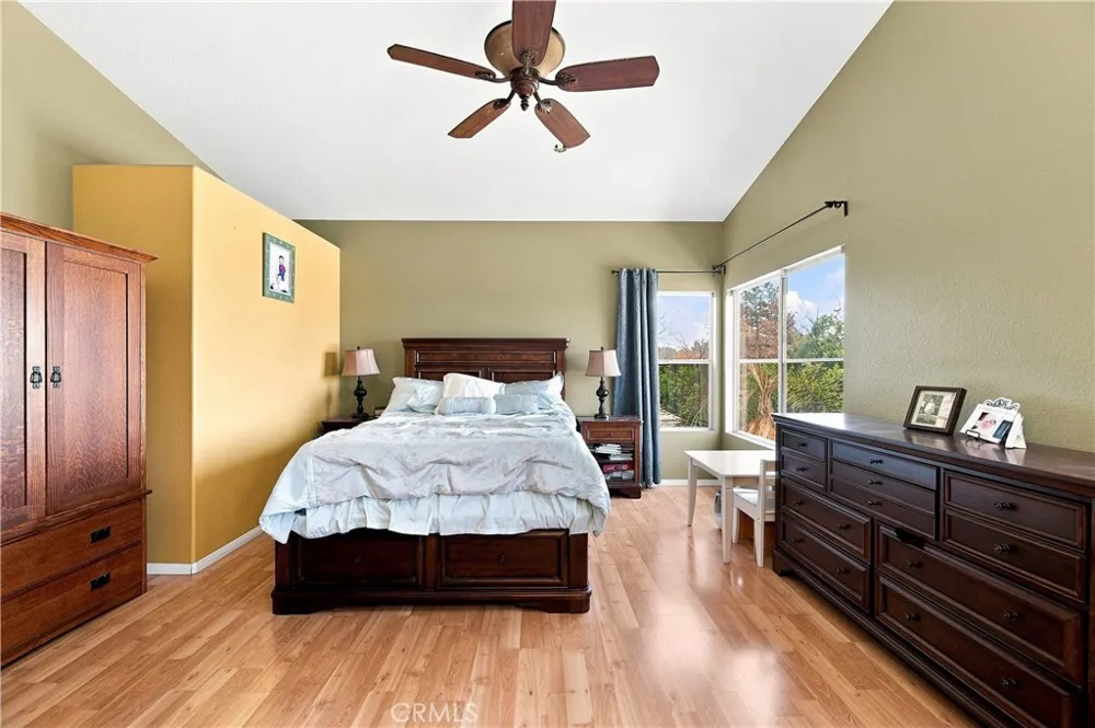 987 Chinotto Corona, CA 92881