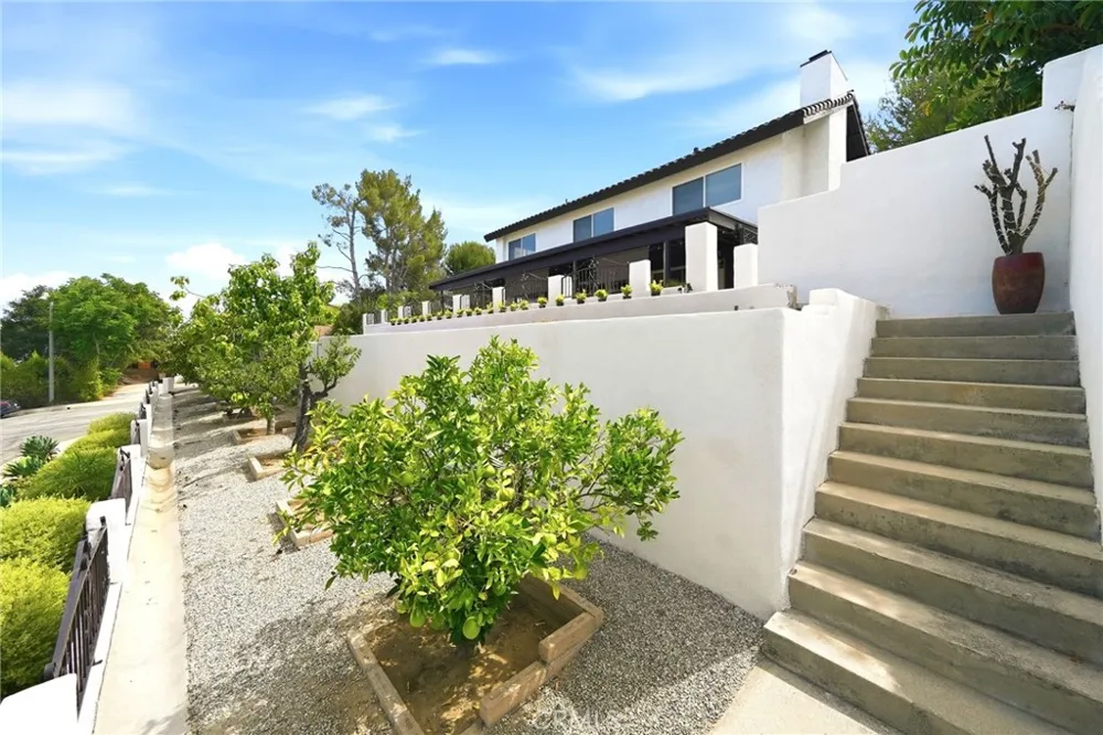 20400 Lake Canyon Drive Walnut, CA 91789