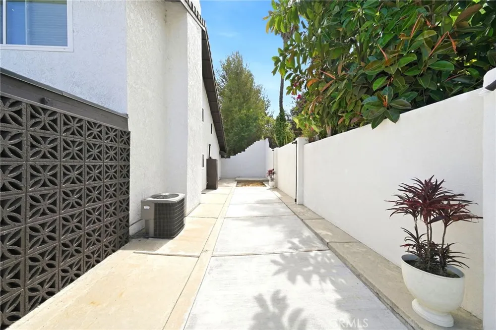 20400 Lake Canyon Drive Walnut, CA 91789