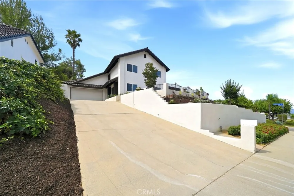 20400 Lake Canyon Drive Walnut, CA 91789