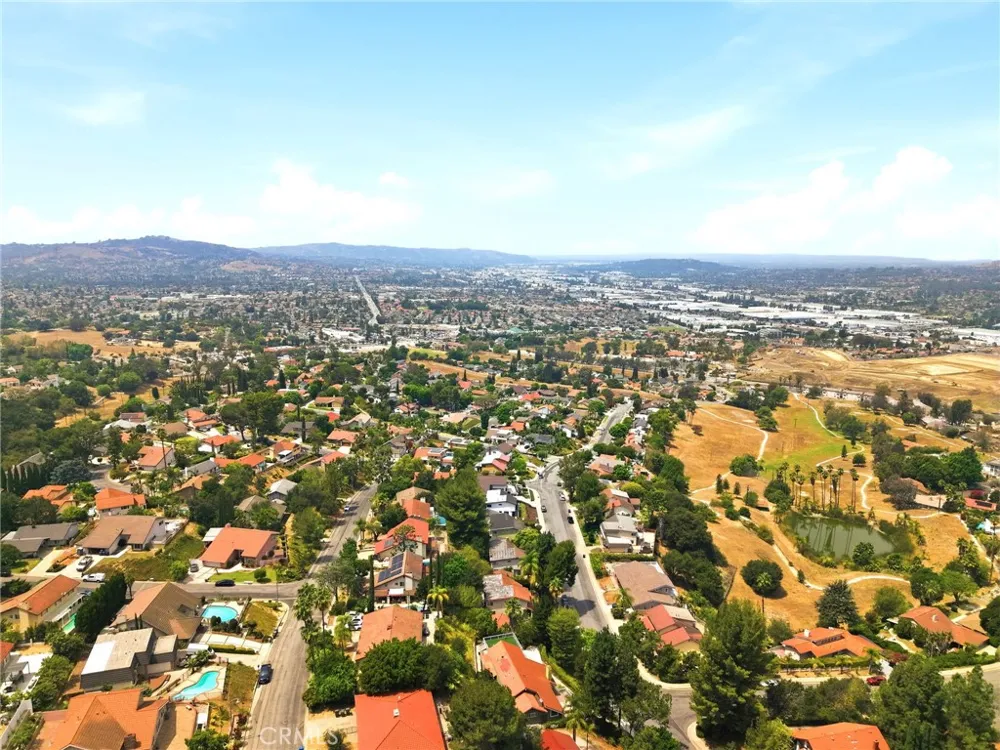 20400 Lake Canyon Drive Walnut, CA 91789