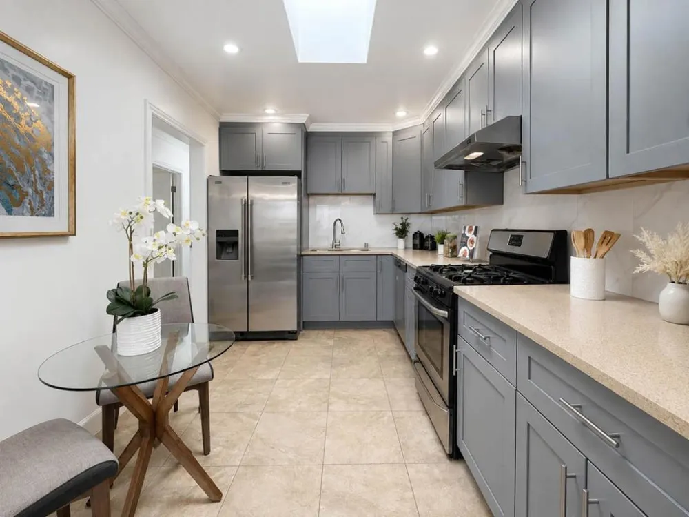 26 Vendome Avenue Daly City, CA 94014