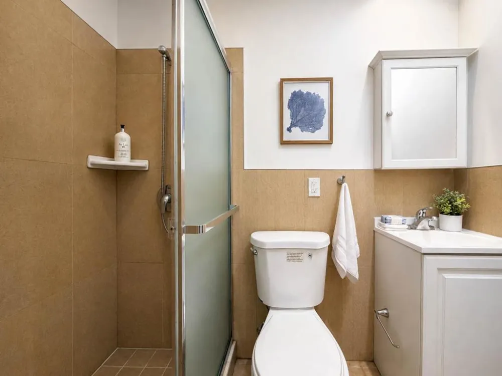 26 Vendome Avenue Daly City, CA 94014
