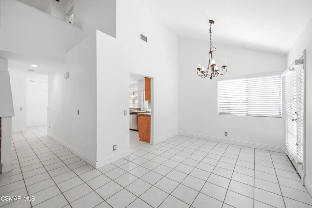 2259 Oakdale Circle Simi Valley, CA 93063