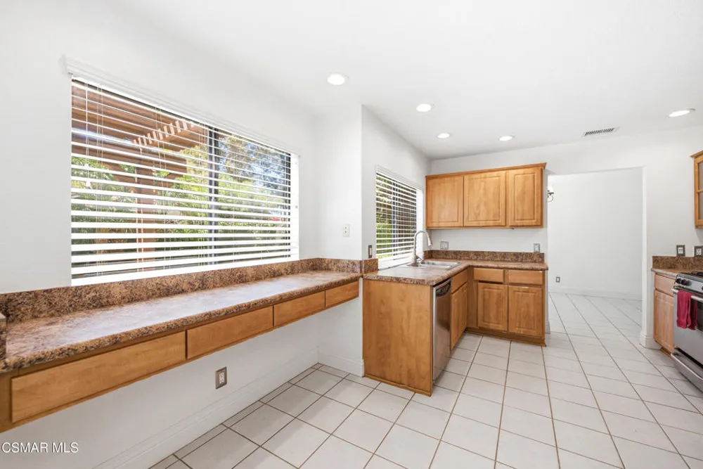 2259 Oakdale Circle Simi Valley, CA 93063