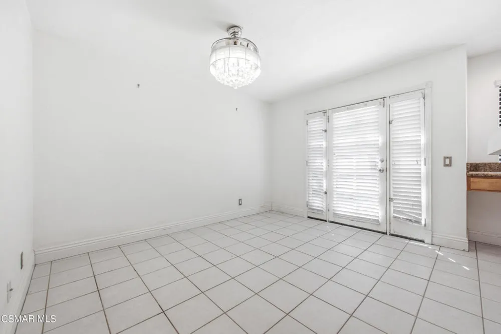2259 Oakdale Circle Simi Valley, CA 93063