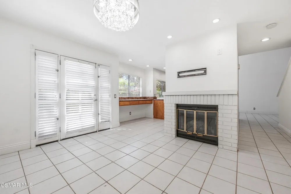 2259 Oakdale Circle Simi Valley, CA 93063