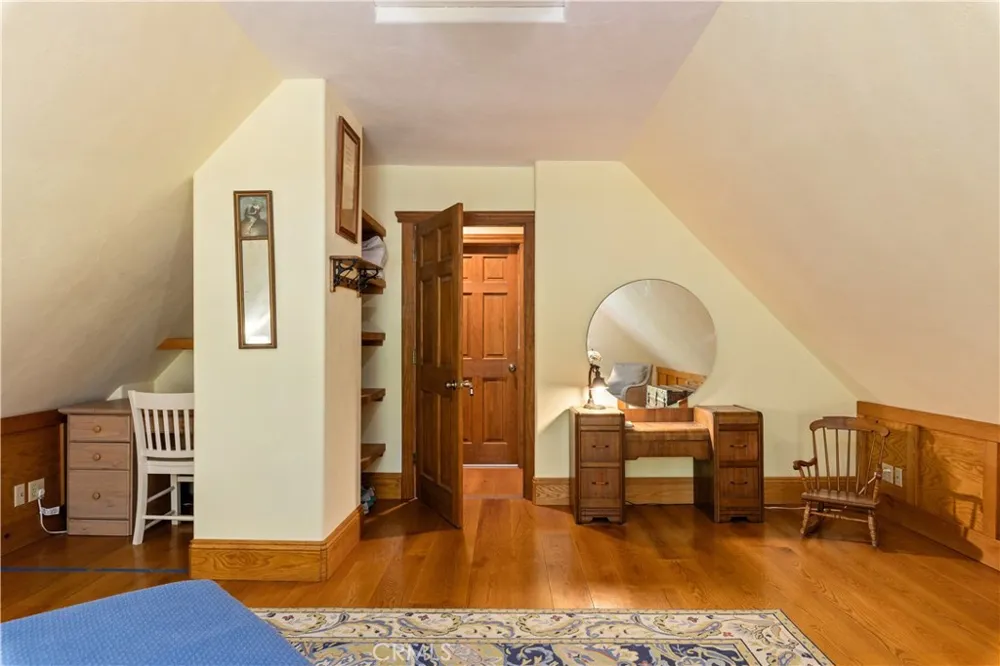 6733 Live Oak Drive Kelseyville, CA 95451