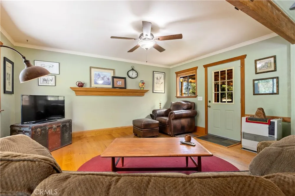 6733 Live Oak Drive Kelseyville, CA 95451