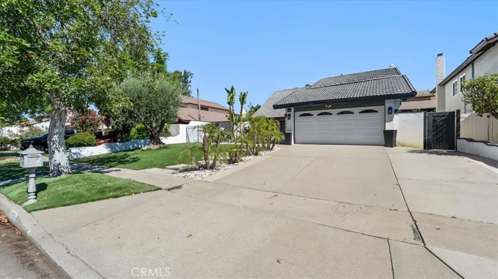 1373 W Aster Upland, CA 91786