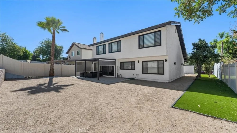 1373 W Aster Upland, CA 91786