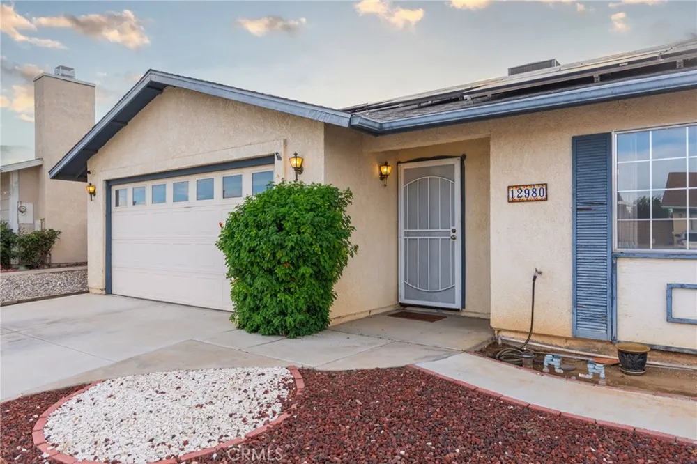 12980 Autumnwood Victorville, CA 92395