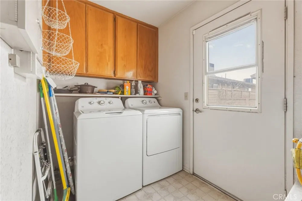 12980 Autumnwood Victorville, CA 92395