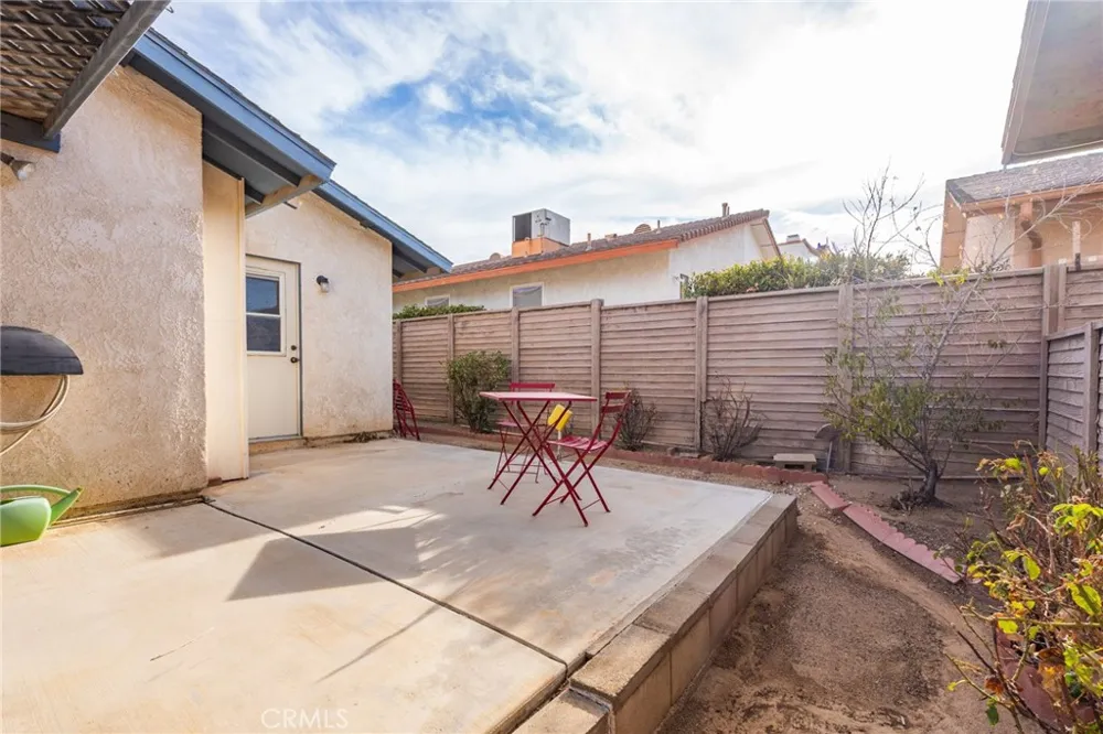 12980 Autumnwood Victorville, CA 92395