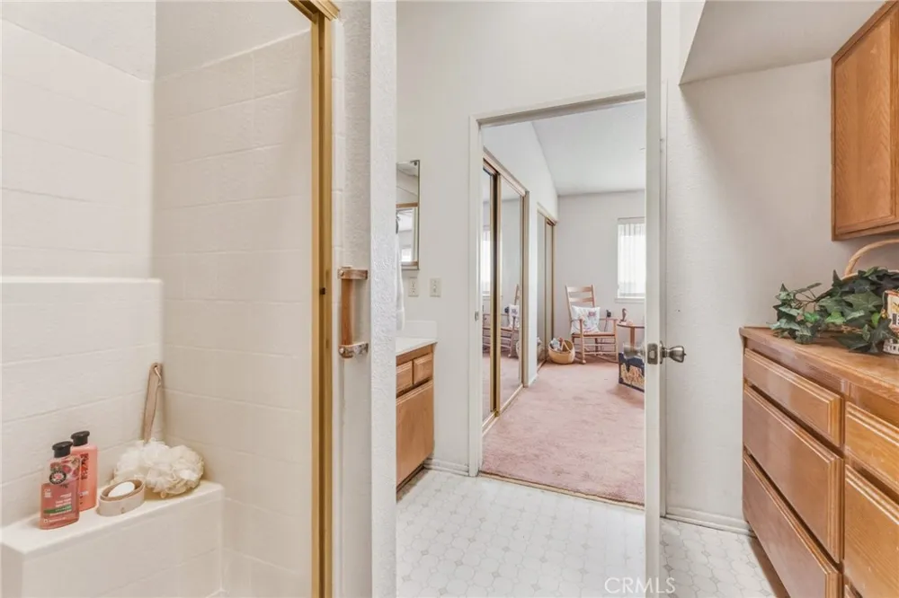 12980 Autumnwood Victorville, CA 92395