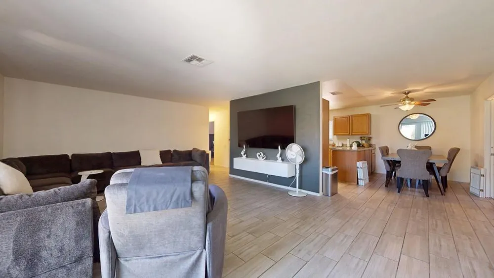 27305 Hombria Drive Cathedral City, CA 92234
