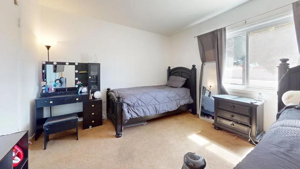 27305 Hombria Drive Cathedral City, CA 92234