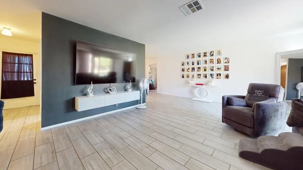 27305 Hombria Drive Cathedral City, CA 92234