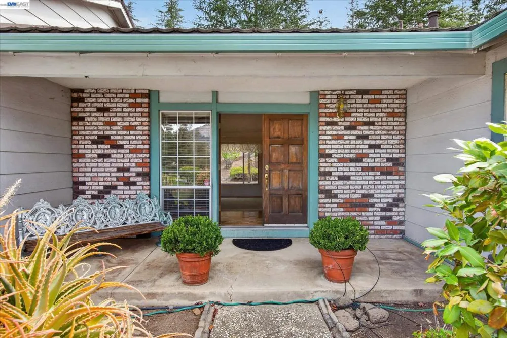 1152 Easley Dr Clayton, CA 94517
