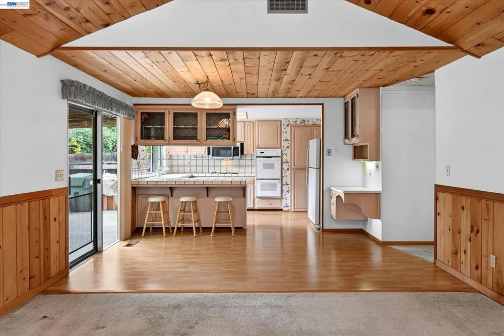 1152 Easley Dr Clayton, CA 94517