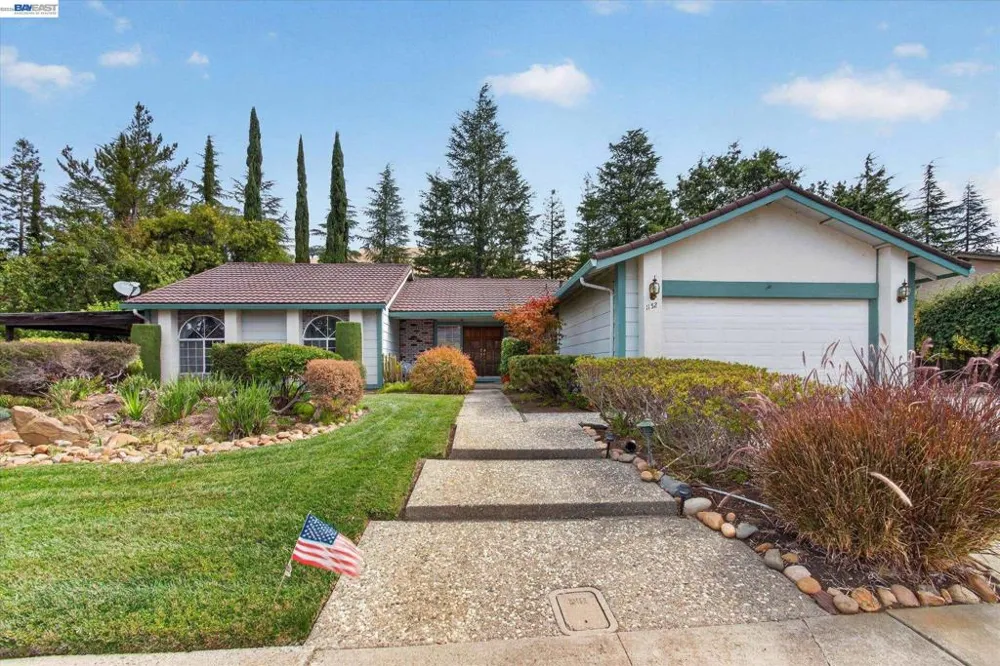1152 Easley Dr Clayton, CA 94517