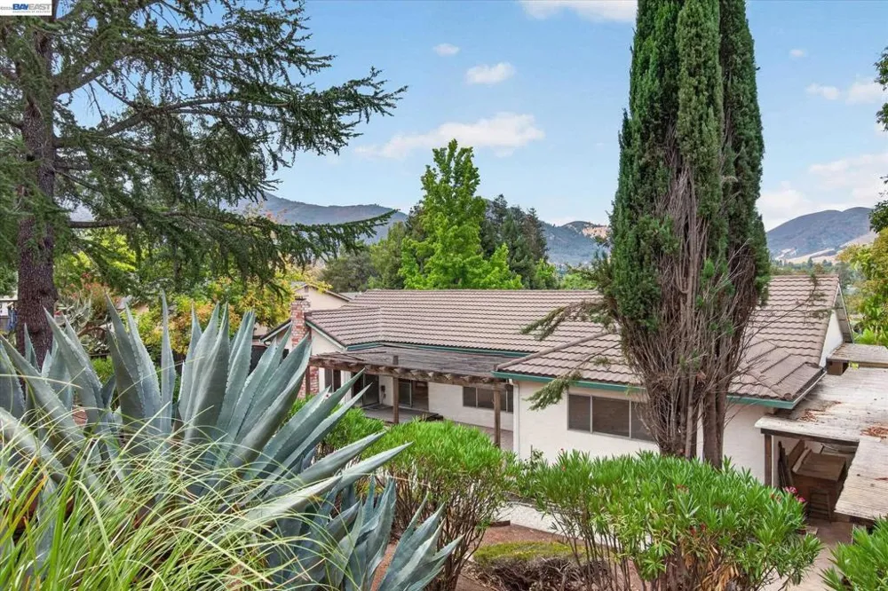 1152 Easley Dr Clayton, CA 94517