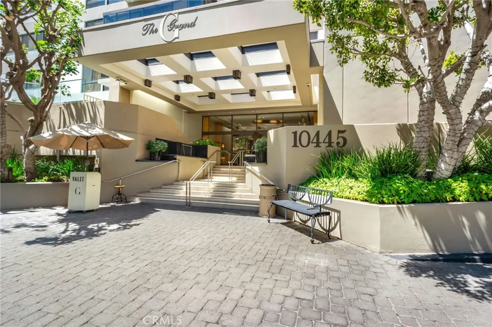 10445 Wilshire #1606 Los Angeles, CA 90024