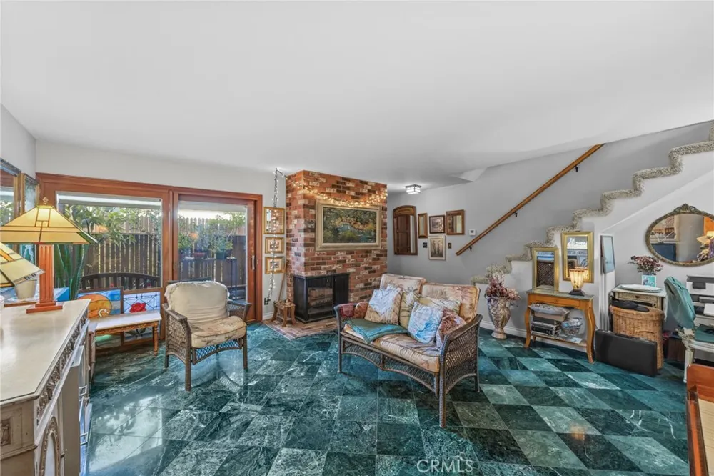 541 Linwood Ave #C Monrovia, CA 91016