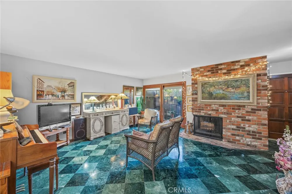 541 Linwood Ave #C Monrovia, CA 91016