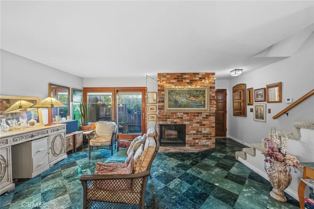 541 Linwood Ave #C Monrovia, CA 91016