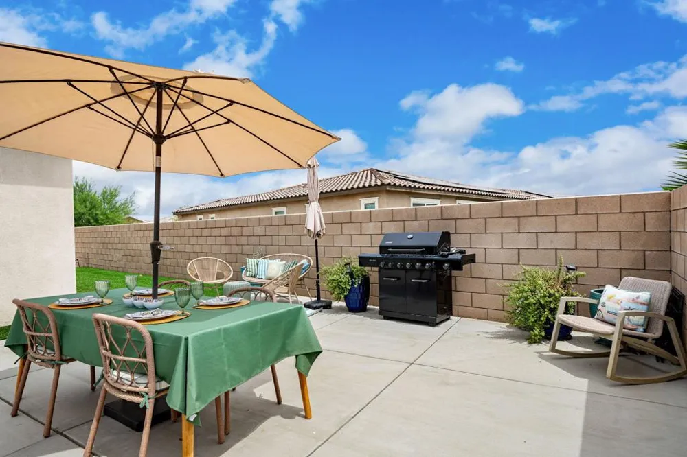 81887 Via Encinitas La Quinta, CA 92253