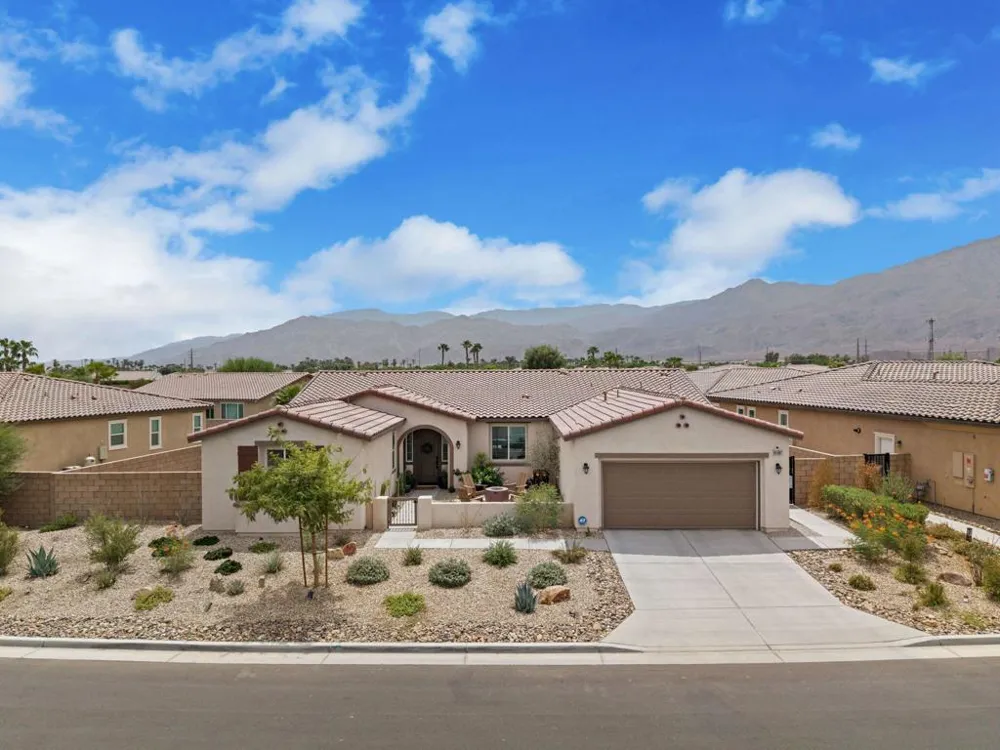 81887 Via Encinitas La Quinta, CA 92253