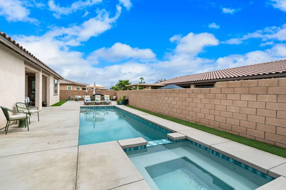 81887 Via Encinitas La Quinta, CA 92253