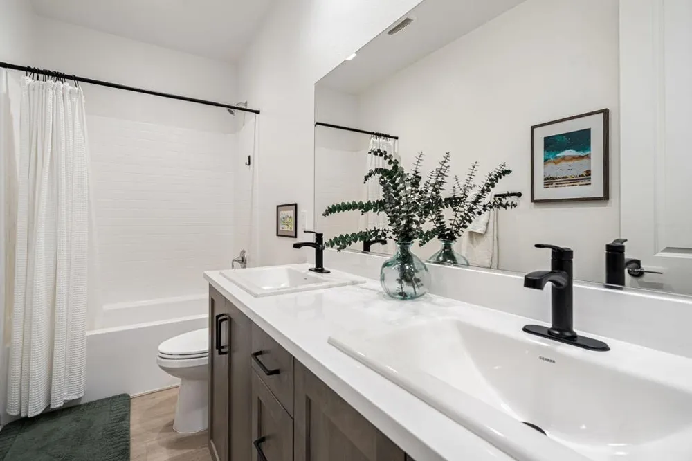 81887 Via Encinitas La Quinta, CA 92253