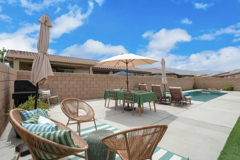 81887 Via Encinitas La Quinta, CA 92253