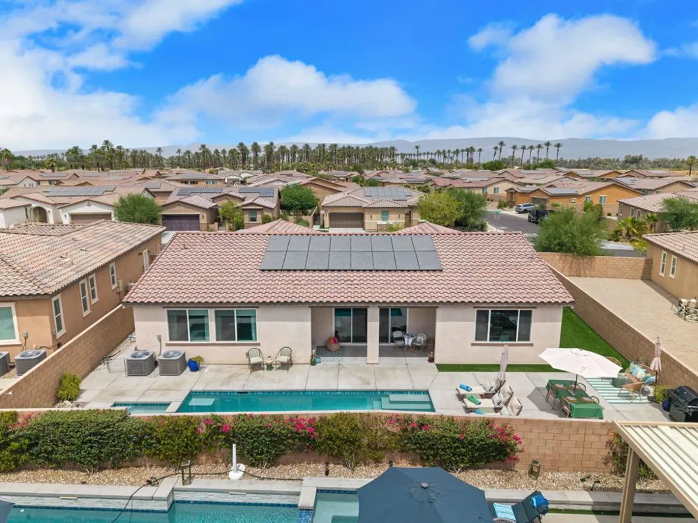 81887 Via Encinitas La Quinta, CA 92253