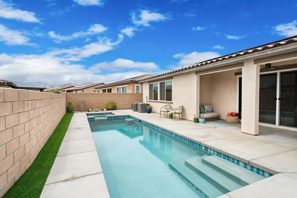 81887 Via Encinitas La Quinta, CA 92253