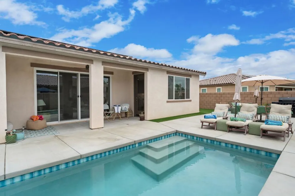 81887 Via Encinitas La Quinta, CA 92253