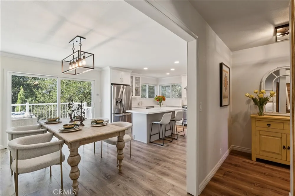 27535 St Bernard Lane Lake Arrowhead, CA 92352