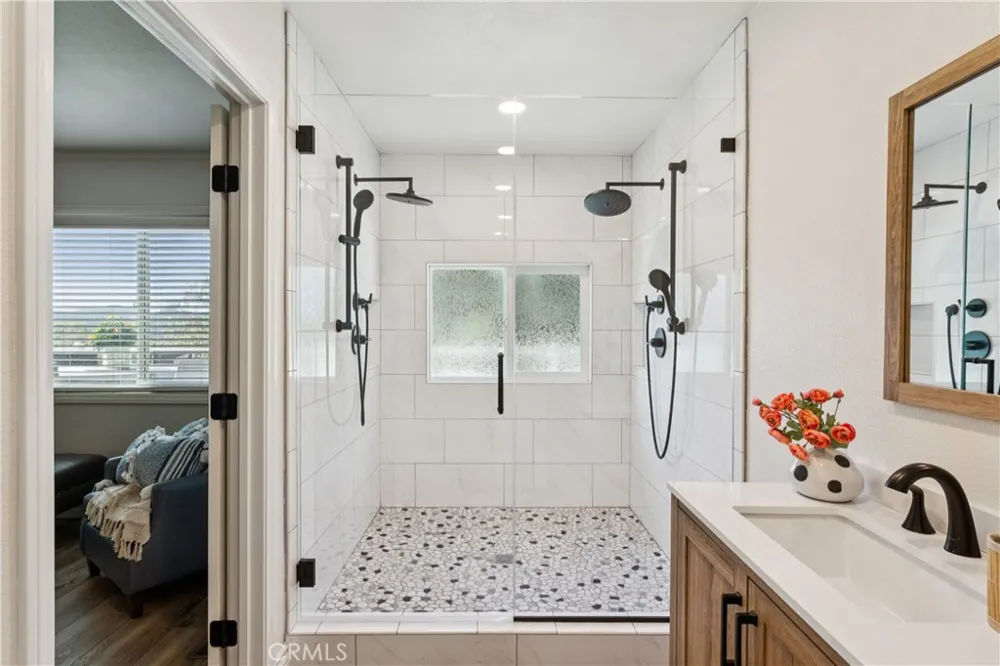 27535 St Bernard Lane Lake Arrowhead, CA 92352