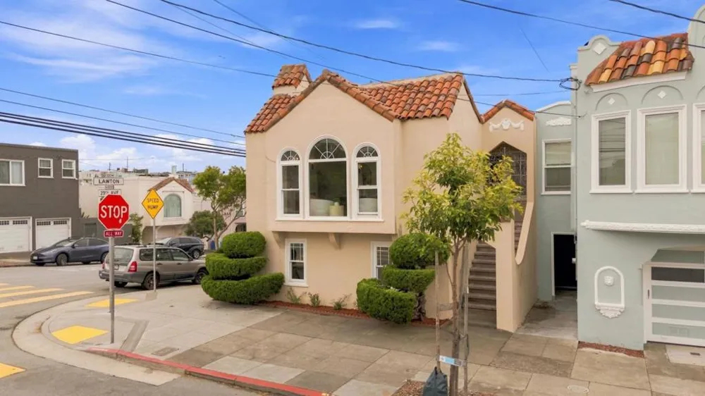 1597 29th Ave Avenue San Francisco, CA 94122