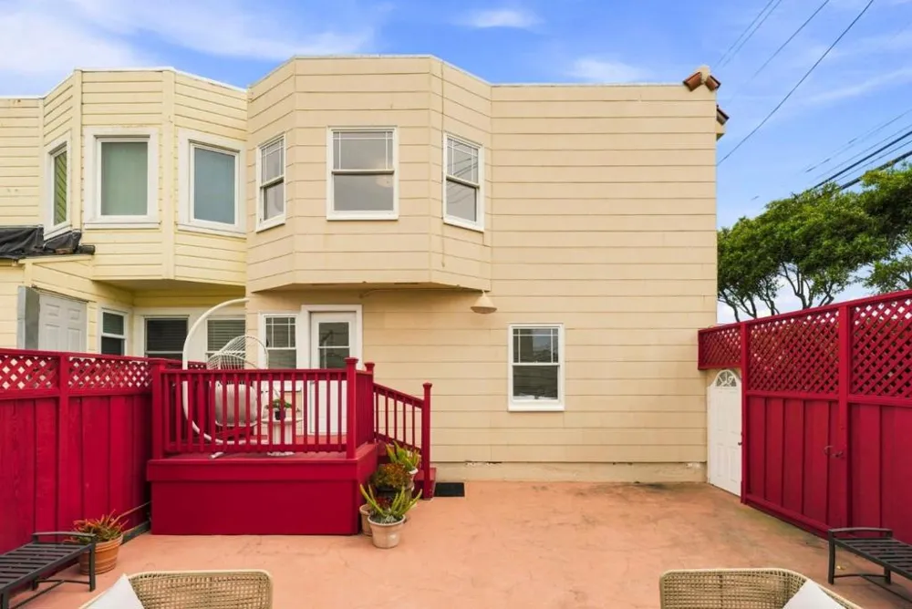 1597 29th Ave Avenue San Francisco, CA 94122