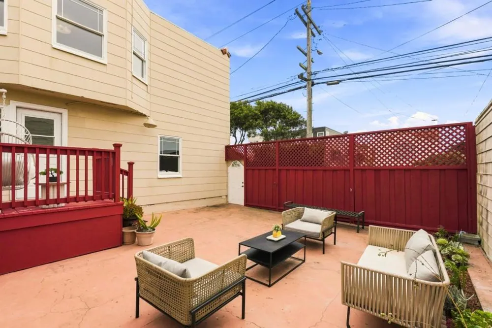 1597 29th Ave Avenue San Francisco, CA 94122