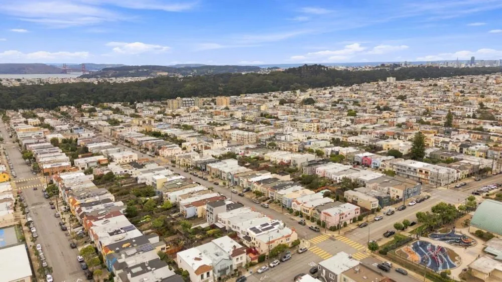 1597 29th Ave Avenue San Francisco, CA 94122
