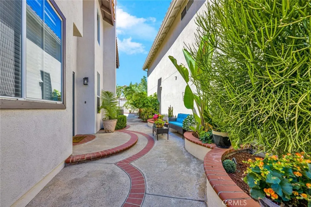 7 Via Encanto Rancho Santa Margarita, CA 92688