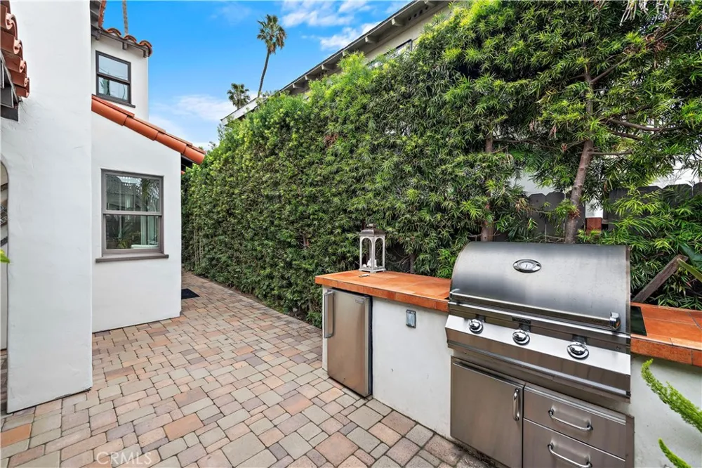 1155 Catalina Laguna Beach, CA 92651