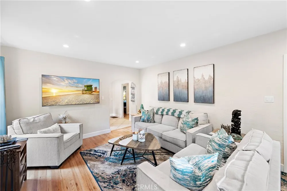 1155 Catalina Laguna Beach, CA 92651