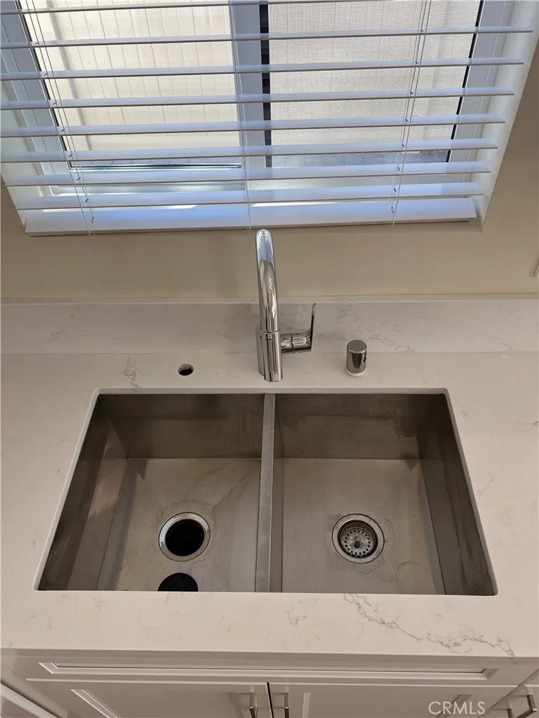 12243 Califa Street Valley Village, CA 91607