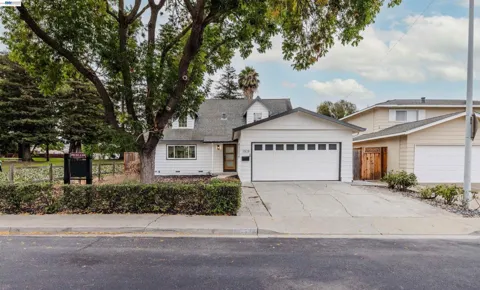 1528 Saratoga Dr